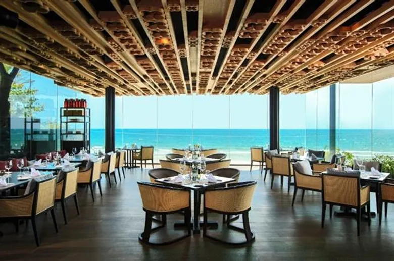 หัวหิน แมริออท รีสอร์ท และ สปา คว้าสองรางวัลจาก WORLD LUXURY RESTAURANT AWARDS