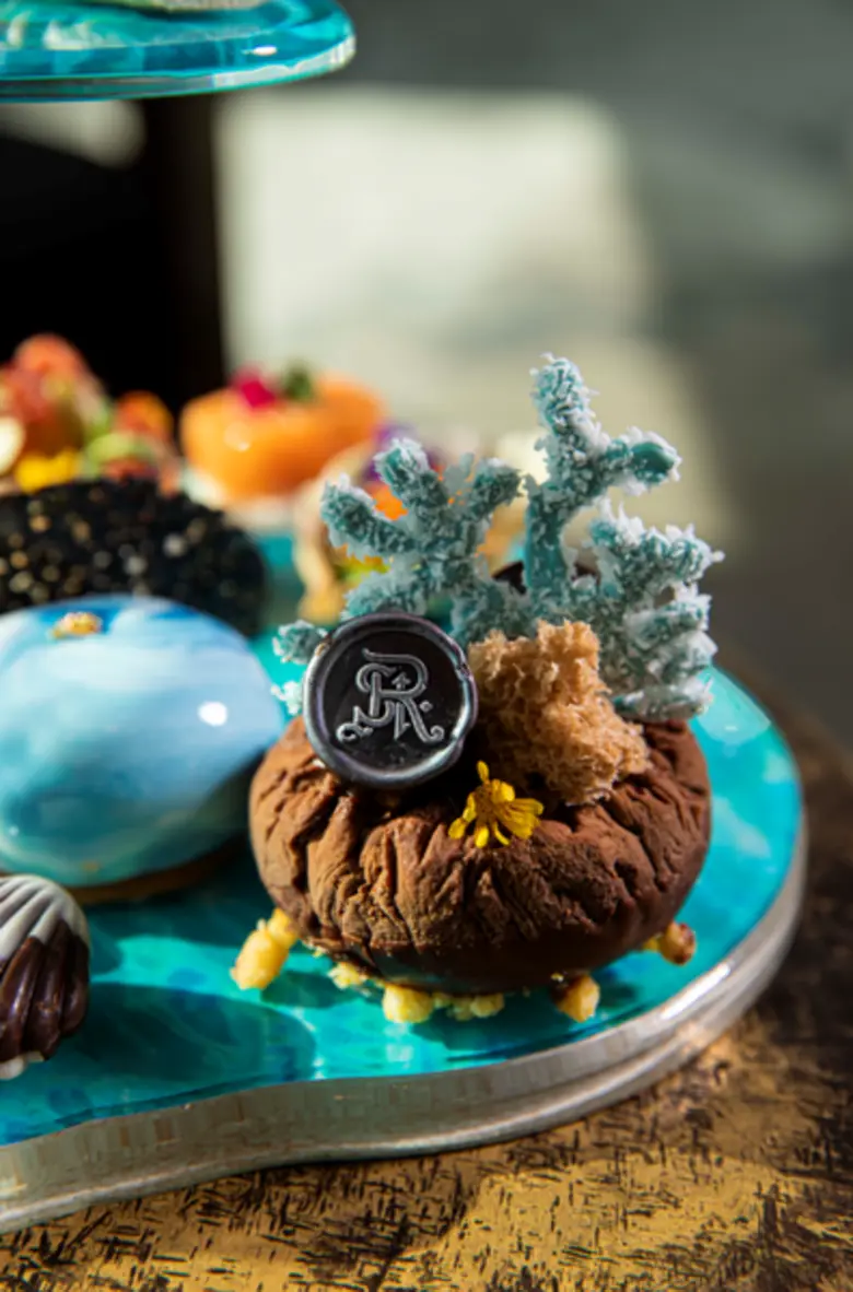 สัมผัสประสบการณ์จิบน้ำชายามบ่าย 'Gems of the Sea Afternoon Tea’ สะท้อนแรงบันดาลใจจากแบรนด์จิวเวลรี่ดีไซน์ร่วมสมัยจากประเทศอิตาลี ณ เดอะ เซนต์ รีจิส กรุงเทพฯ