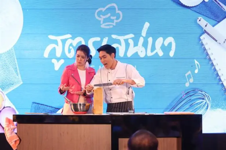 หากพูดถึงพระเอกละครเวทีที่กำลังเนื้อหอมสุด ๆ ในตอนน...