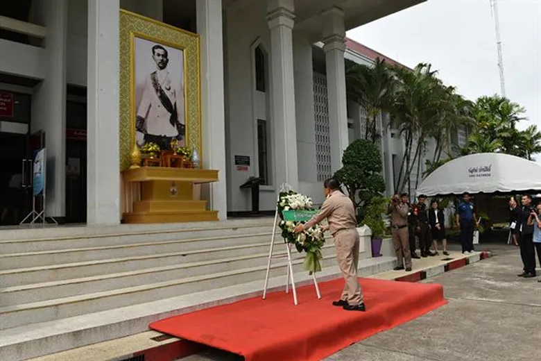 ม.อ.ตรัง ร่วมสักการะถวายพวงมาลา 'พระองค์เจ้ารพีพัฒนศักดิ์’ เนื่องในวันรพี ประจำปี 2562