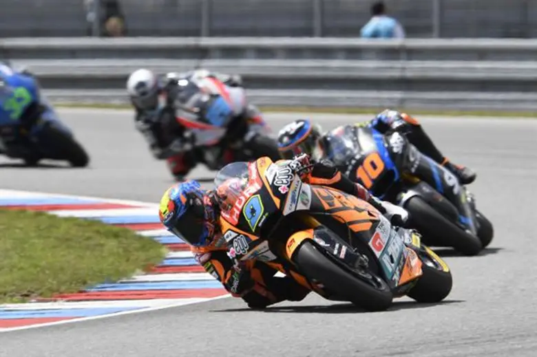 ดุเดือด! Alex Marquez คว้าชัยครั้งที่ห้า พร้อมทำสถิติใหม่ในการแข่งขันศึก Moto2 ที่สาธารณรัฐเช็ก