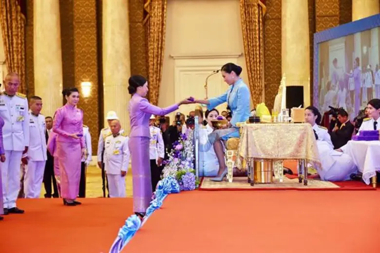 ภาพข่าว: สมาคมสตรีจังหวัดแม่ฮ่องสอน ร่วมงาน "วันสตรีไทย ประจำปี 2562” ภายใต้แนวคิด “สายธารแห่งพระบารมี สู่การพัฒนาสตรีที่ยั่งยืน”