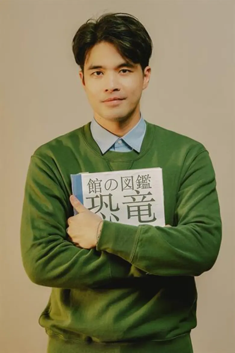ถ้าให้เอ่ยถึงศิลปินชายที่มีเอกลักษณ์ในการ...