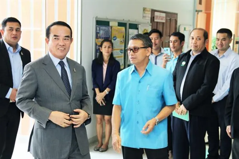 กยท. ขานรับนโยบาย รมว.กษ. เร่งกำหนดมาตรการช่วยชาวสวนยาง ปฏิรูปการทำงานเชิงรุก เป็นศูนย์กลางข้อมูลยางพารา