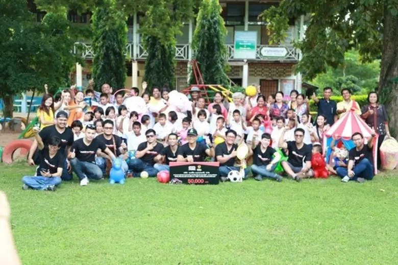 คณะผู้บริหาร และ พนักงาน ARB ประเทศไทย ผู...