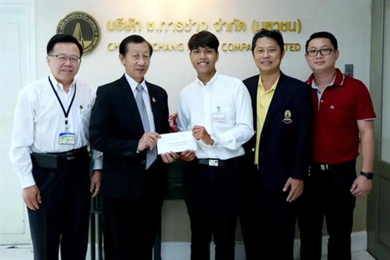 นายรัตน์ สันตอรรณพ กรรมการบริหารและผู้บริหารอาวุโส ...