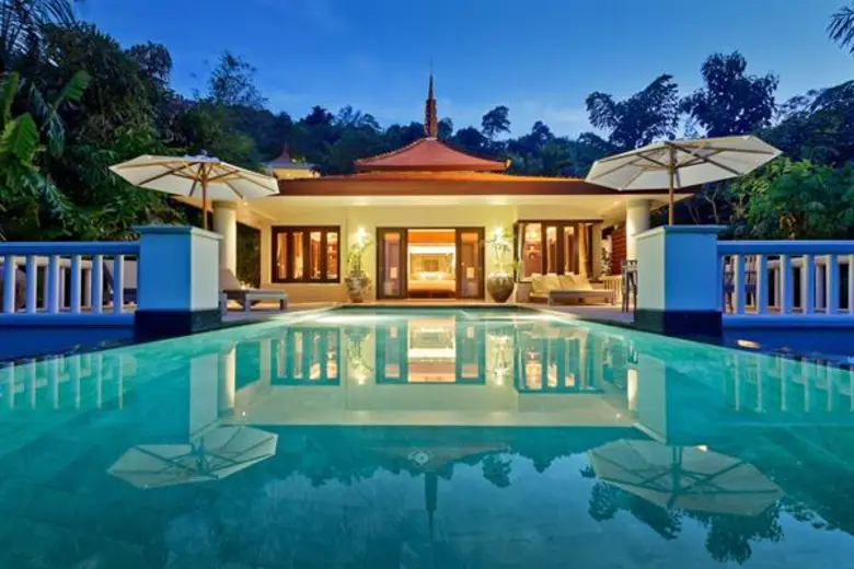 โรงแรม "ตรีสรา ภูเก็ต" โรงแรมหรูระดับห้าด...