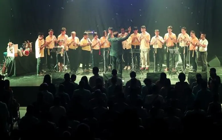 ธนิสร์ ศรีกลิ่นดี บิดาแห่งขลุ่ยไทยสมัยใหม่ คอนเสิร์ต 'น้อมคารวะศิลปินแห่งชาติ'
