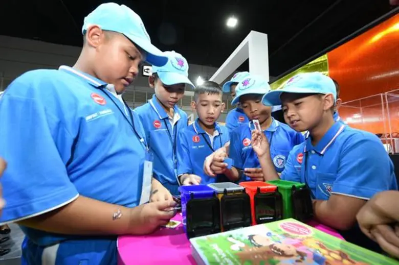 โคเวสโตร มุ่งมั่นสร้างความยั่งยืน ร่วมถ่ายทอดความรู้ปลูกฝังจิตสำนึกการร่วมผลักดันความยั่งยืนแก่เยาวชนในงานมหกรรมวิทยาศาสตร์และเทคโนโลยีแห่งชาติ 2562