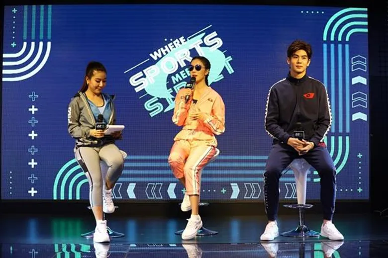 มุก-ริว ร่วมฉลองครบรอบ 22 ปี ซูเปอร์สปอร์ต ทุ่มกว่า 2 ล้านบาท คืนกำไรให้ลูกค้า