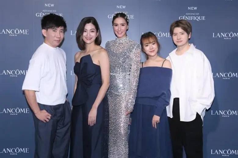 สู่ขวัญ – ริต้า ร่วมเปิดตัว “ลังโคม นิว แอดวานซ์ เจนีฟีก เซรั่ม” เซรั่มใหม่ !! ช่วยฟื้นบำรุงผิวให้แข็งแรง แลดูอ่อนเยาว์