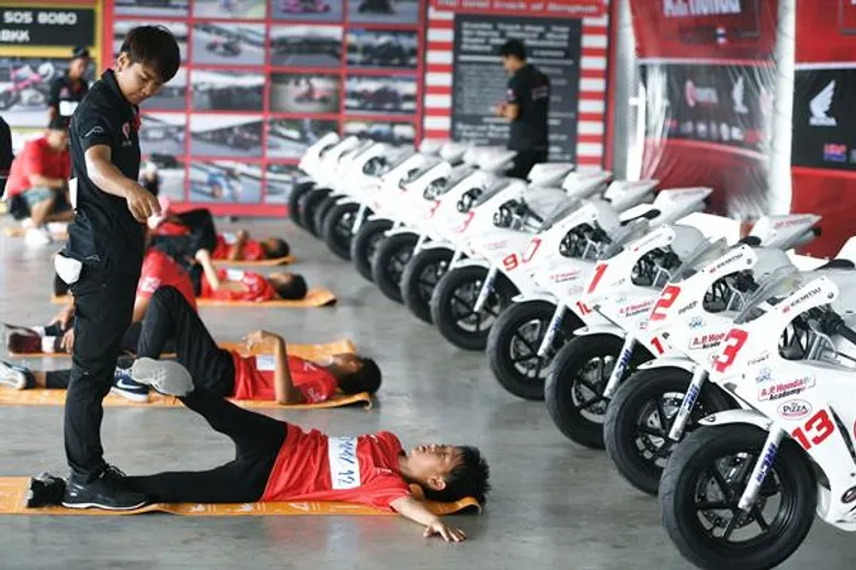 สมัครฟรี! เอ.พี.ฮอนด้า เปิดรับสมัครเยาวชนไทยร่วมโครงการ Race To The Dream โปรเจกต์สานฝันปั้นดาวบิดไทยสู่โมโตจีพี