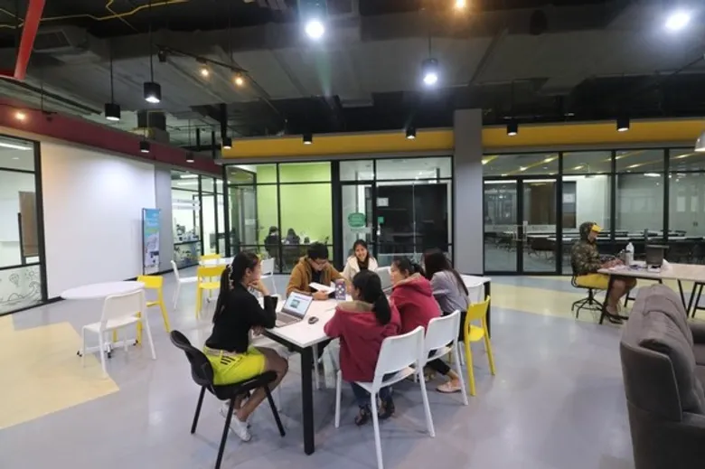 พัฒนาศูนย์เศรษฐกิจภูเก็ต (ECD) เปิดตัว Bayaco Co-Working Space พร้อมจัดแคมเปญ Friday is freeday ให้คนภูเก็ตใช้บริการฟรีทุกวันศุกร์