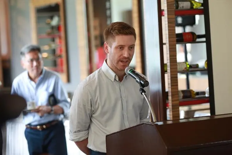 ทีม เดอะ ลาสต์ โอเวอร์แลนด์ ได้เดินทางมาถึงประเทศไทยแล้ว สร้างประวัติศาสตร์ครั้งสำคัญด้วยการเดินทางโดยรถยนต์เป็นระยะทาง 10,000 ไมล์จากสิงคโปร์สู่ลอนดอน