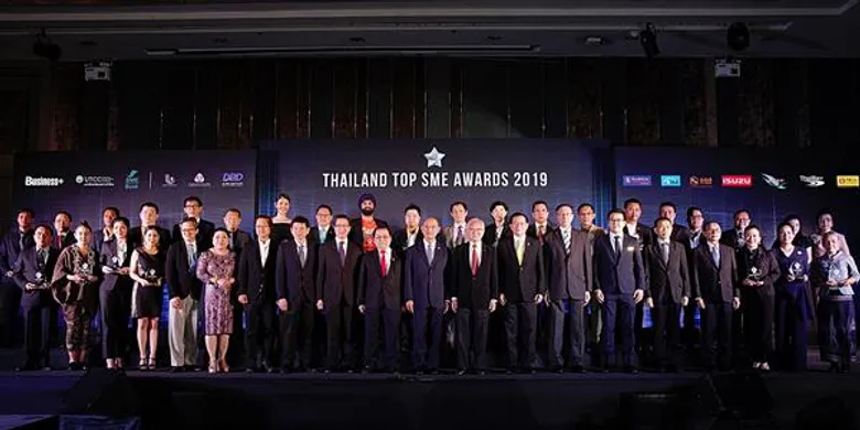 เออาร์ไอพี และ ม.หอการค้าไทย มอบรางวัล THAILAND TOP SME AWARDS 2019 ต้นแบบสุดยอดธุรกิจยุค Digital SMEs