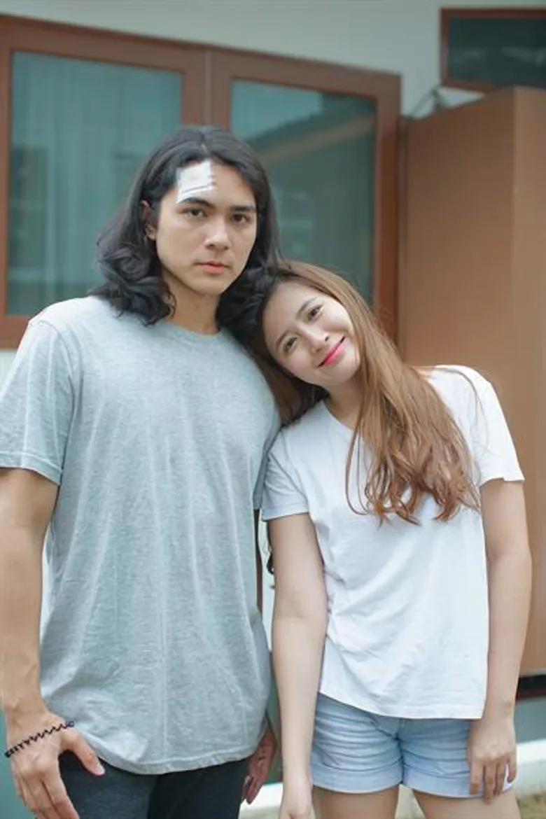 ยอมในความทุ่มเท! “แน็ก-ชาลี”ใจอ่อนควง “โฟกัส” พลิกคาแรคเตอร์ในmv “พ่ายแพ้” วง เดอะ เรเวนดอลล์