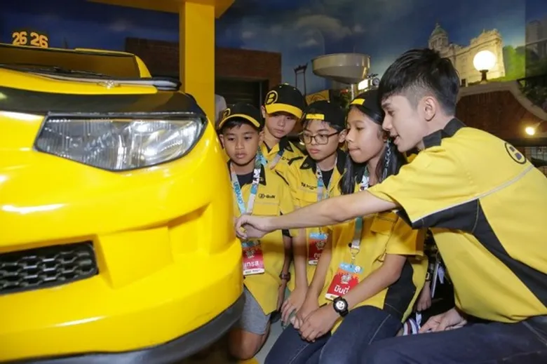 คิดส์ซาเนียสานฝัน 6 เยาวชนผู้ชนะโครงการ B-Quik Racing Junior 2019 ให้เป็นจริง ติดขอบสนามแข่งรถระดับโลก