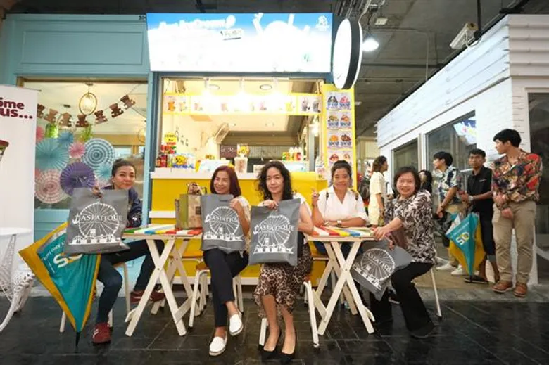 เอเชียทีค เดอะ ริเวอร์ฟร้อนท์ ปรับโฉมพื้นที่ 3 โกดังมอบประสบการณ์ใหม่แบบครบรส จุดกระแสฮาโลวีนปีนี้ด้วยความสยองสุดหฤหรรษ์ระดับโลก Mystery Mansion ปราสาทลึกลับ พร้อมรับนักท่องเที่ยวช่วงไฮซีซั่นด้วย 4 ไฮไลท์อีเวนท์ระดับประเทศ