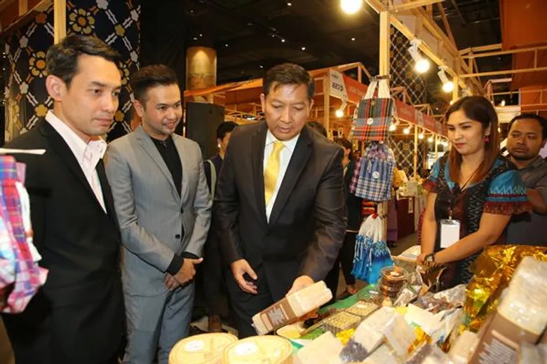 มีความรู้ เปลี่ยนเป็นความฝัน สร้างชาติให้ยิ่งใหญ่ด้วย SME สสว. เปิดงาน “สุดยอดผลิตภัณฑ์เครือข่ายวิสาหกิจกิจชุมชน” ครั้งที่ 2 จัดแสดง 5-9 ก.ย. นี้ ณ ลานสุขสยาม