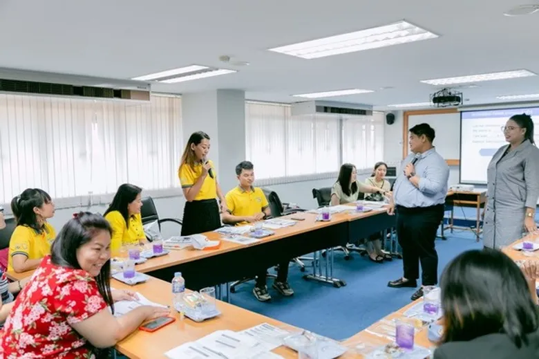 ราชภัฏโคราชเสริมทักษะภาษาต่างประเทศเพื่อการบริการที่เป็นเลิศ