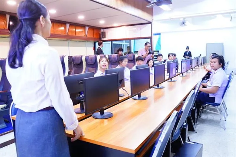 “อาชีวะผุด การสอนห้องเรียนรู้เสมือนจริง สร้างทักษะวิชาชีพพร้อมทำงานทันที”