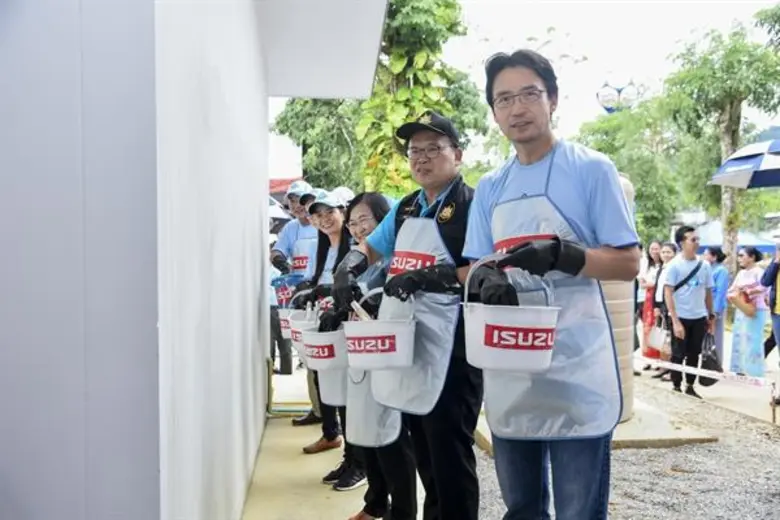 อีซูซุร่วมจัดสร้างและพัฒนาน้ำดื่มสะอาดแก่โรงเรียนบ้านสองแพรก จ.ระนอง ส่งมอบโครงการ “อีซูซุให้น้ำ...เพื่อชีวิต” แห่งที่ 35