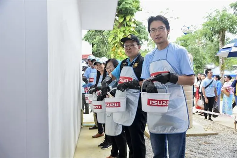 อีซูซุร่วมจัดสร้างและพัฒนาน้ำดื่มสะอาดแก่โรงเรียนบ้านสองแพรก จ.ระนอง ส่งมอบโครงการ “อีซูซุให้น้ำ...เพื่อชีวิต” แห่งที่ 35