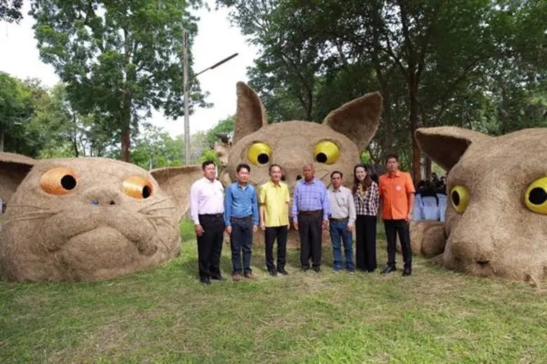 มทร.อีสาน เปิดแลนด์มาร์คแห่งใหม่ในโคราช  “เทศกาลหุ่นฟางยักษ์” ณ ศูนย์หนองระเวียง