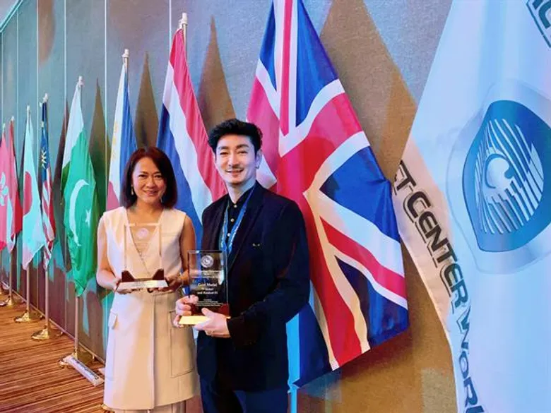 ยืนหนึ่งในเอเชียแปซิฟิก! AIS Contact Center คว้า 2 รางวัลใหญ่ระดับ Gold Level จากเวที Contact Center World Awards 2019 รายเดียวในไทย ภาคภูมิใจเป็นตัวแทนทวีป เข้าแข่งขันชิงแชมป์คอนแท็คเซ็นเตอร์โลก