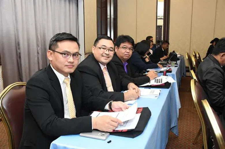 ภาพข่าว: สอศ.นำผู้บริหารสถานศึกษาร่วมยกระดับพัฒนาอาชีวศึกษาระบบทวิภาคี จัดเต็ม 5 ภาค