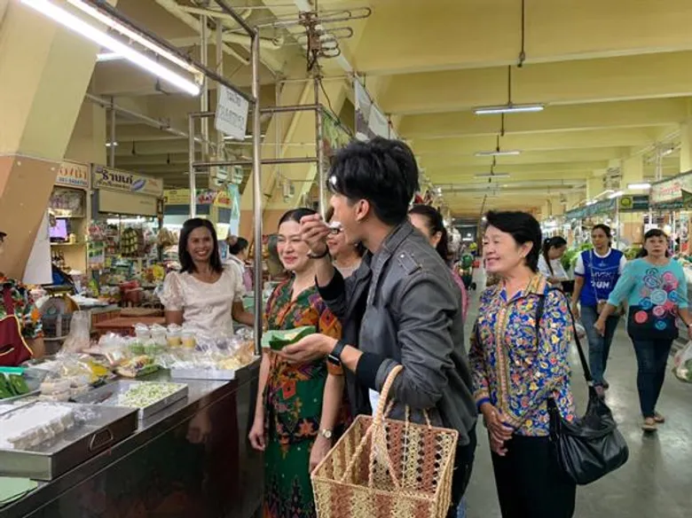 ทีวีไกด์: "ธาราเขต" เยือนสงขลา เรียนรู้ประวัติ "พลเอกเปรม ติณสูลานนท์" รัฐบุรุษคู่แผ่นดิน