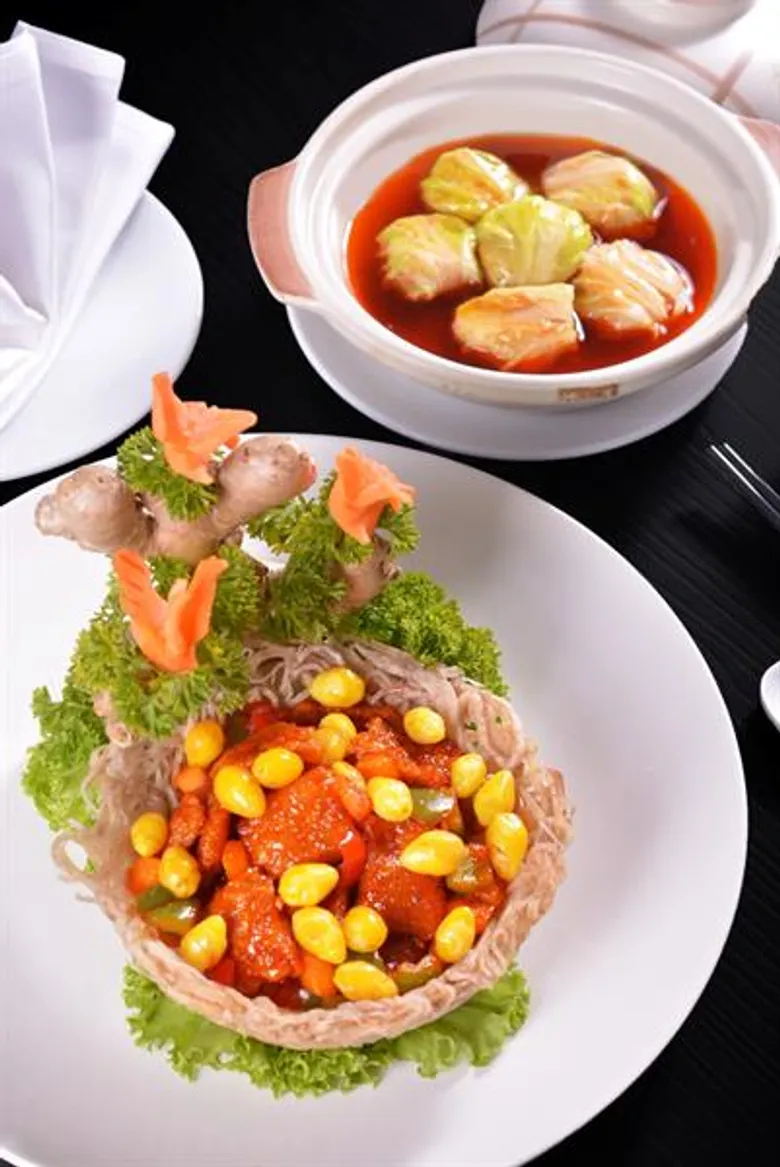 อิ่มอร่อย อิ่มบุญ กับหลากหลายเมนูเจเลิศรส ณ โรงแรมวินเซอร์ สวีทส์ สุขุมวิท 20