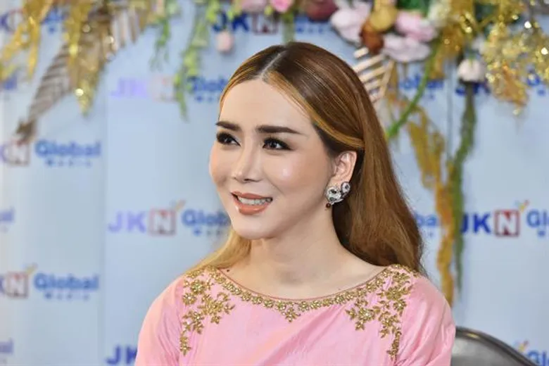 19.9.19 JKN Mega Showcase 2019: Diamond Pink The Love of Content JKN ขนทัพศิลปินดาราจากอินเดีย-ฟิลิปปินส์-ไทย ร่วมงานอลังการสุดยิ่งใหญ่ ตอกย้ำความเป็นผู้นำในอุตสาหกรรมคอนเทนต์ระดับโลก