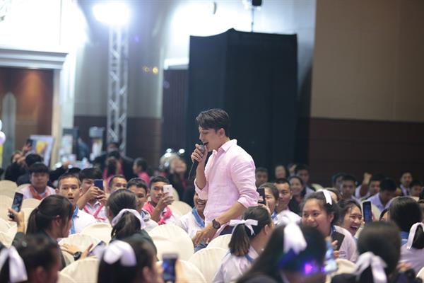 'ป๊อป-ฐากูร, อ๊อด-บัณฑิต, ยิ่งยง’ ร่วมรณรงค์ “เยาวชนรุ่นใหม่ใส่ใจเคารพสิทธิ”