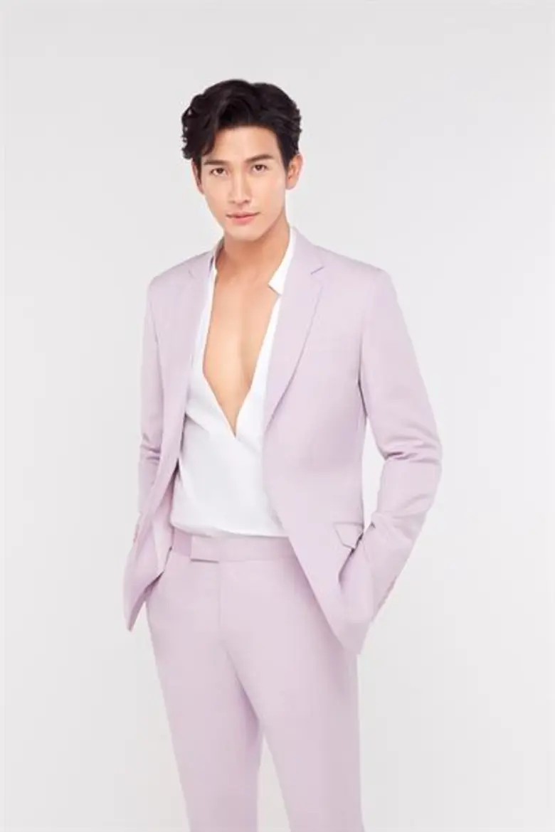 Gossip News: "พุฒ - พุฒิชัย" พรีเซนเตอร์คนแรก แบรนด์ Senyang Flora C Collagen ผลิตภัณฑ์เสริมอาหาร คอลลาเจนเปปไทด์จากประเทศเกาหลี