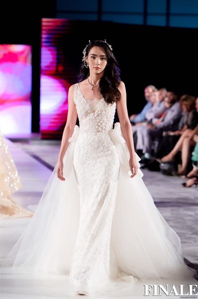 'ฮาน่า-มุกดา’ รุ่นพี่มิสทีน ไทยแลนด์ สวยปังร่วมเดินแบบ แบรนด์ดังใน London Fashion Week 2019