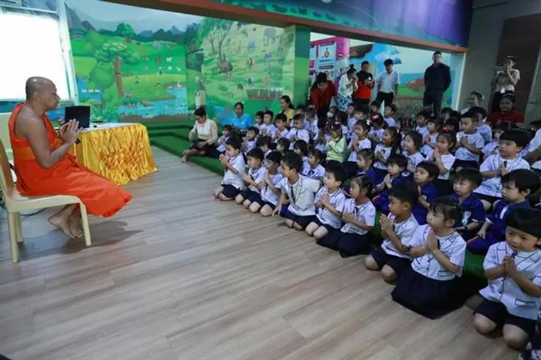 'สาธิตกรุงเทพธนบุรี’ ปลูกฝังธรรมะ สร้างสมาธิ เสริมการเรียนได้ดียิ่งขึ้น