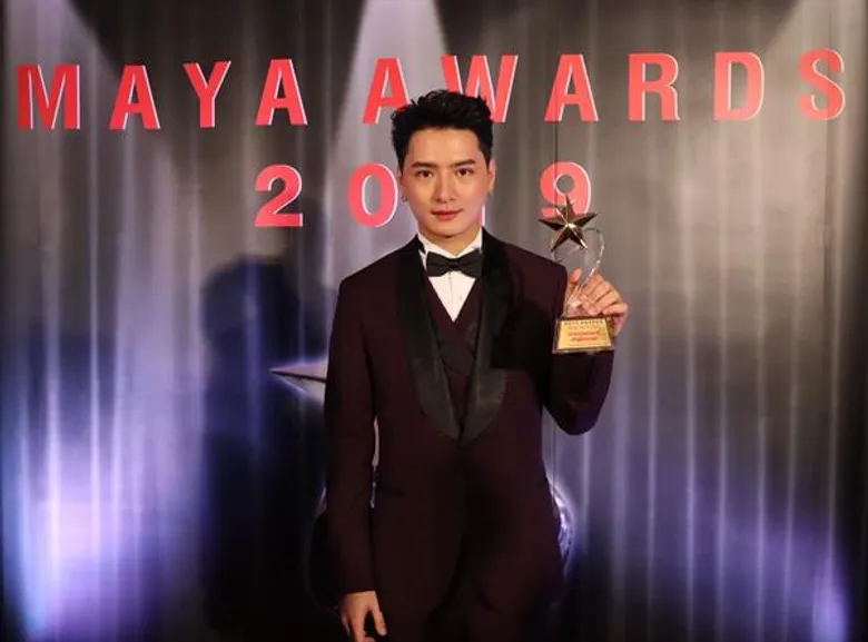 “คริส-สิงโต-ออฟ-กัน” สุดดีใจ!!!! คว้ารางวัล “นักร้องสตริงชาย,หนุ่มเจ้าเสน่ห์,ดาราคู่ขวัญ (คู่จิ้น) ขวัญใจมหาชน” ในงาน “MAYA AWARDS 2019”