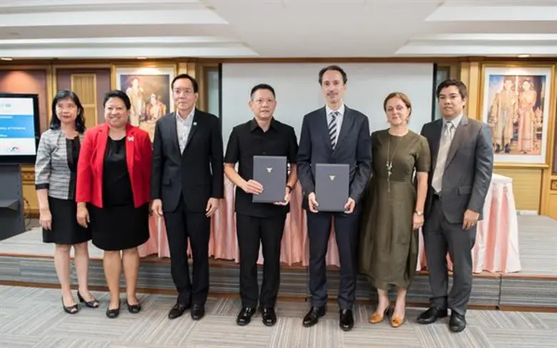 ภาพข่าว: ยูนิเซฟ และ สำนักงานเศรษฐกิจการคลัง กระทรวงการคลัง ร่วมลงนามบันทึกความร่วมมือเพื่อเสริมความแข็งแกร่งของการพัฒนาเศรษฐกิจภาคประชาสังคมอย่างทั่วถึงและยั่งยืน