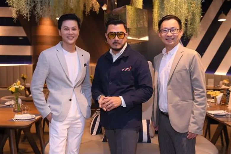 บัตรเครดิตกรุงศรี ร่วมกับ เอ็ม ไดนิ่ง จัดงาน “กรุงศรี เอ็กซ์คลูซีฟ ไนท์ ดินเนอร์” ชวนสมาชิกบัตรดื่มด่ำกับดินเนอร์มื้อพิเศษ พร้อมมินิคอนเสิร์ตจากนักร้องดัง