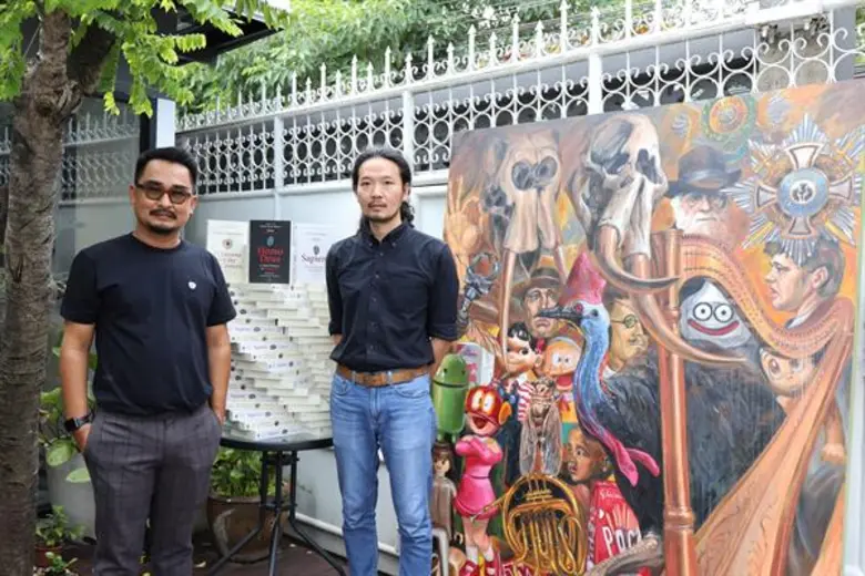 ฉีกทุกกฎ .... สนพ.ยิปซี ยกภาพจิตรกรรมร่วมสมัยจัดนิทรรศการงานศิลป์ ในบูธงานมหกรรมหนังสือ#24 เปิดให้หนอนหนังสือได้สัมผัสผลงานของอายิโนะ ศิลปินไทยชื่อดังระดับโลกอย่างใกล้ชิด