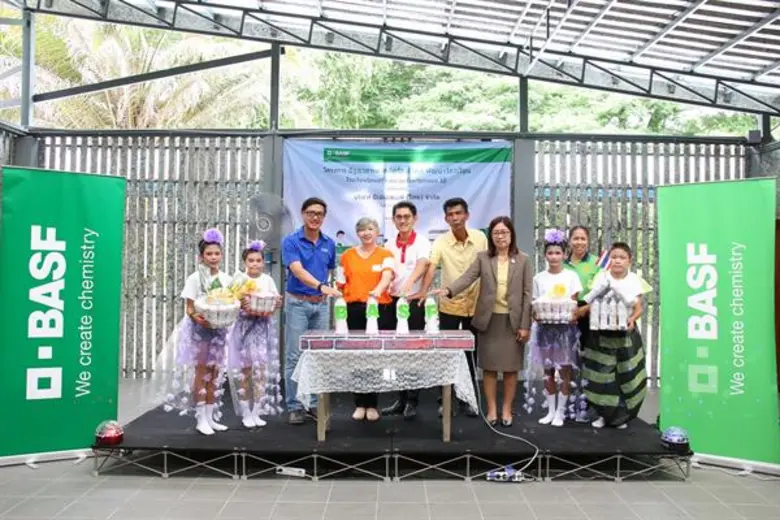 บีเอเอสเอฟจับมือมูลนิธิศุภนิมิต ใช้ Eco Brick พัฒนาโรงเรียนในอำเภอปลวกแดง จังหวัดระยอง