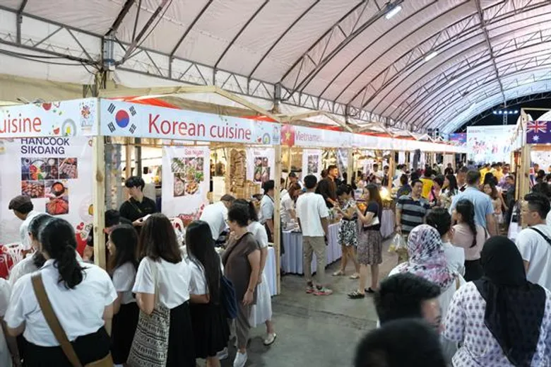 เอเชียทีค เดอะ ริเวอร์ฟร้อนท์ สนับสนุนการจัดงาน ASEAN+6 Recreation Festival 2019