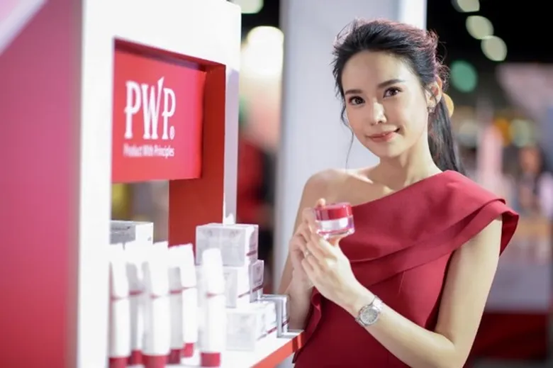 ก้าวแห่งความสำเร็จ PWP ตอกย้ำความเป็นผู้นำ HYLU COLLAGEN อย่างต่อเนื่อง พร้อมพัฒนาต่อยอดเปิดตัว 2 ผลิตภัณฑ์ใหม่ ในงาน Beyond Beauty Asean Bangkok 2019