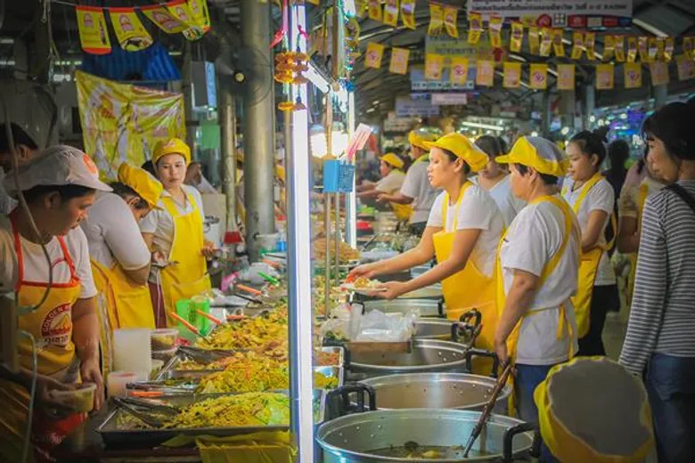 เริ่มแล้ว!! เทศกาลถือศีลกินเจ “อิ่มบุญ สุขใจ สบายกระเป๋า” ตลาดยิ่งเจริญ สด ครบ จบในที่เดียว