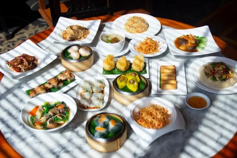 อิ่มอร่อยในเทศกาลกินเจ ที่หล่งฟ่ง โรงแรมสวิสโฮเต็ล กรุงเทพฯ รัชดา