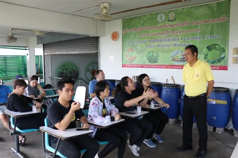 กทม.เขตหลักสี่พัฒนาคุณภาพชีวิตในชุมชนบางบัวร่วมใจพัฒนา (เชิงสะพานไม้ 2)