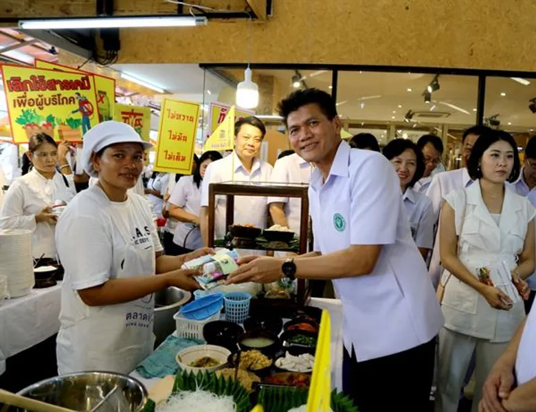 “กินเจ ปลอดภัย สุขภาพดี” ที่ตลาดยิ่งเจริญ
