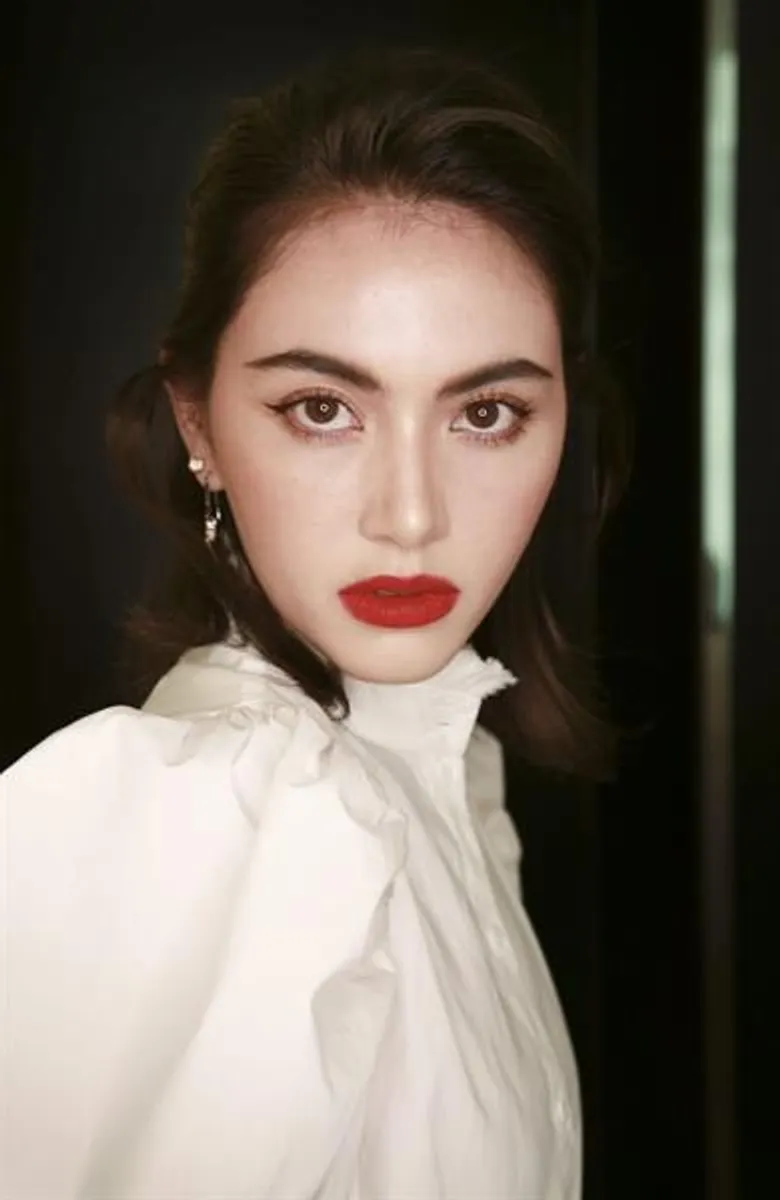 รวมทุกลุคสุดปัง! ใหม่ ดาวิกา บนรันเวย์ L’Oreal Paris Fashion Week 2019 กระทบไหล่คนดัง A-Listระดับโลกสร้างกระแสทอล์ค ออฟ เดอะ ทาวน์ ชั่วข้ามคืน!