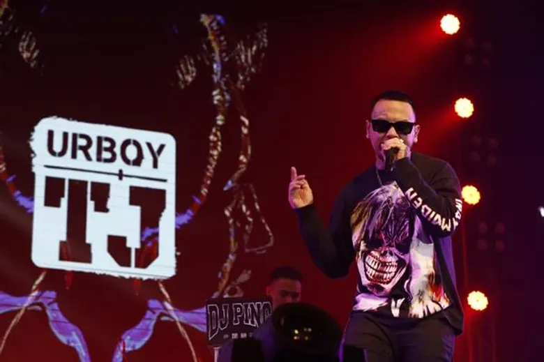 'โจอี้ บอย’ & 'Urboy TJ’ เขย่าเวทีให้ลุกเป็นไฟแดนซ์กันสุดมันส์ใน 'GSB Duo Concert’